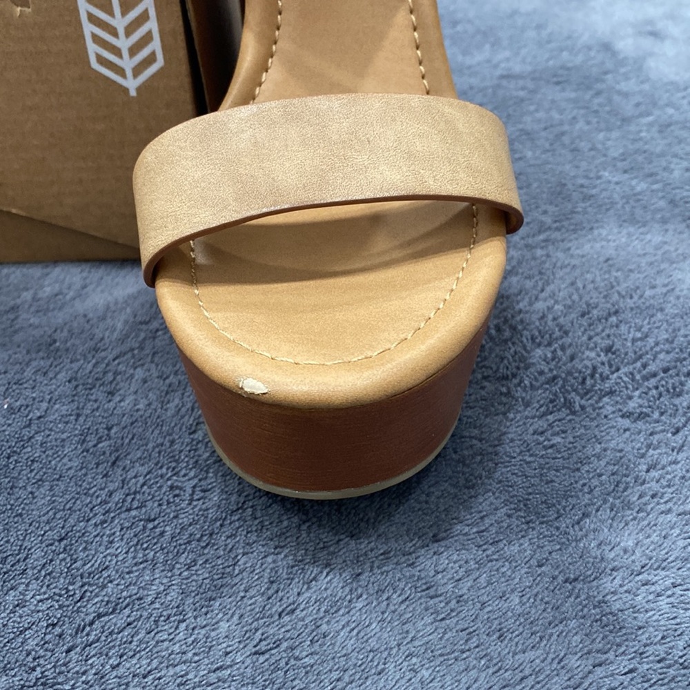 Call It Spring Preassa Wedges - Picture 5 of 6